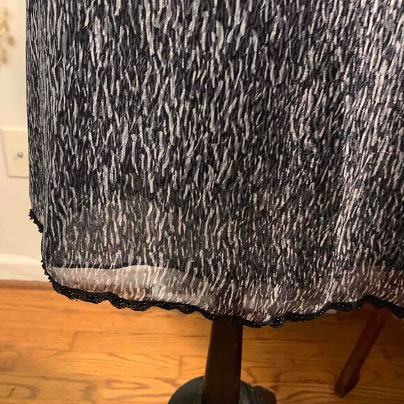 Spencer Jeremy NWT 8 Silk Navy White Pattern Skirt Lace Trim - Picture 3 of 9